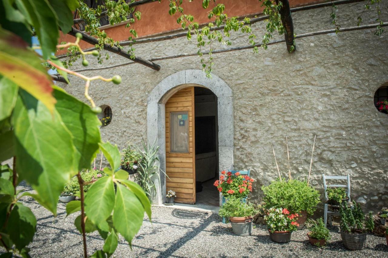 B&B Rifugio Tra Gli Ulivi Campagna Zewnętrze zdjęcie