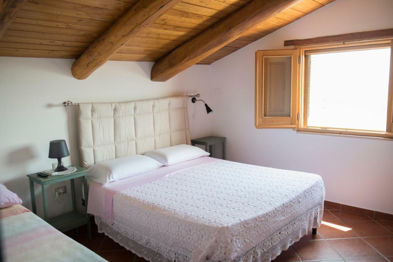 B&B Rifugio Tra Gli Ulivi Campagna Zewnętrze zdjęcie